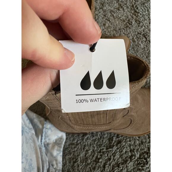 NEW Dolce Vita Slim Pointed Toe Bootie in Pecan Suede - Picture 8 of 8